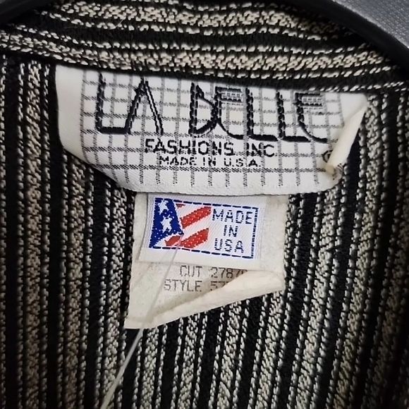 Vintage Button Black Blazer Jacket Rayon Poly Blend Retro La Belle Rockabilly - Picture 6 of 9